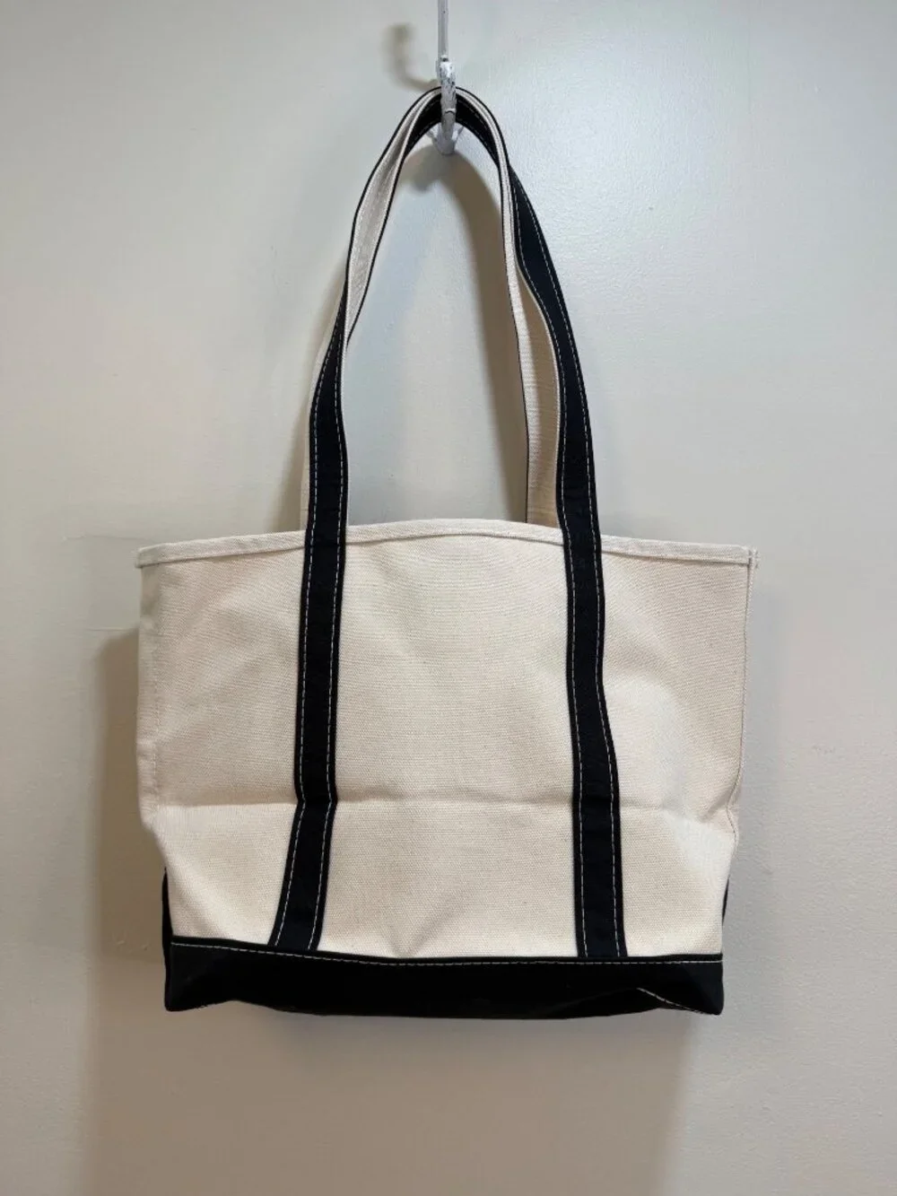 L.L. Bean Boat & Tote Bag Open Top Long Handle Black Handles Trim 